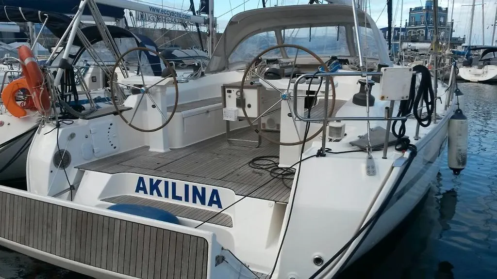 Botel Barco Tomeu Marina Del Sur Las Galletas Spain