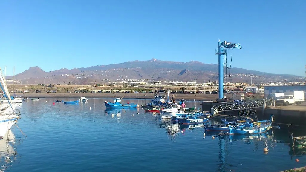 Barco Tomeu Marina Del Sur Las Galletas Botel